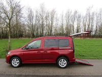 Usado VW Caddy Life 2023 Vermelho Monovolume