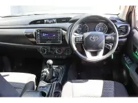 Usado Toyota HiLux Active 150 HP (110 kW) 2020 Branco Pickup