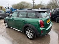 Used Mini Cooper Countryman Classic 136 HP (100 kW) 2021 Green SUV