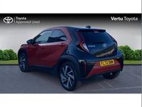 Used Toyota Aygo X 72 HP (52 kW) 2022 Red SUV