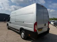 Begagnad Citroën Relay 2021 Silver Van
