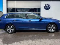 Begagnad VW Passat Life 204 HK (150 kW) 2025 Blå Kombi