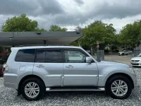 Used Mitsubishi Shogun 187 HP (137 kW) 2017 Silver SUV
