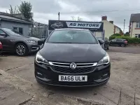 Used Vauxhall Astra SRi 150 HP (110 kW) 2017 Black Hatchback