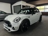 Usado Mini Cooper Hatch 136 HP (100 kW) 2019 Prateado Citadino