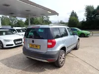 Used Skoda Yeti Elegance 105 HP (77 kW) 2010 Blue SUV