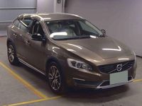 Used Volvo V60 CC SE 2016 Brown Estate