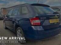 Used Skoda Fabia SE 88 HP (64 kW) 2016 Blue Estate