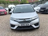 Used Honda Jazz Hybrid 122 HP (89 kW) 2015 Silver Hatchback