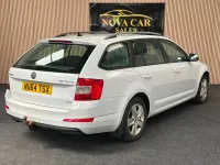 Used Skoda Octavia Tour 184 HP (135 kW) 2014 White Estate