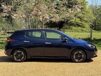 Usado Nissan Leaf Acenta 110 kW (150 HP) 2022 Azul Citadino
