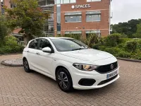 Used Fiat Tipo Easy 95 HP (69 kW) 2019 White Hatchback