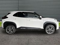 Used Toyota Yaris 116 HP (85 kW) 2022 Pure white Hatchback