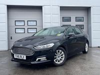 Usado Ford Mondeo Zetec 120 HP (88 kW) 2016 Preto Citadino