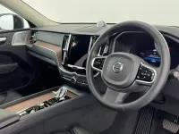 Używany Volvo XC60 Ultimate 247 KM (181 kW) 2023 Szary SUV