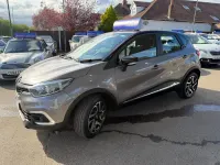 Usado Renault Captur Dynamique 90 HP (66 kW) 2017 Cinzento SUV