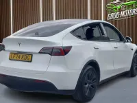 Used Tesla Model Y Long Range RWD 255 kW (347 HP) 2025 White SUV