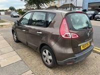 Used Renault Scénic III Dynamique 105 HP (77 kW) 2010 Bronze MPV