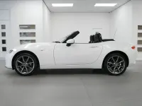Usado Mazda MX5 Inclusive 160 CV (117 kW) 2016 Blanco Descapotable