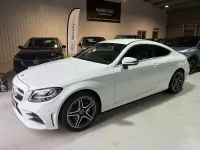 Używany Mercedes C200 AMG line 184 KM (135 kW) 2019 Biały Coupe
