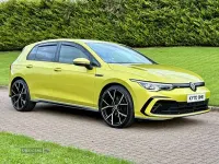 Used VW Golf VII R-line 150 HP (110 kW) 2020 Yellow Hatchback