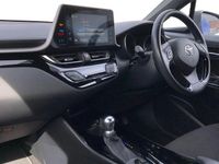 Usado Toyota C-HR Design 122 HP (89 kW) 2019 Azul SUV