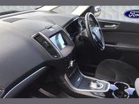 Begagnad Ford S-MAX Titanium 190 HK (139 kW) 2022 Grå Minibuss