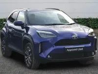 Used Toyota Yaris Hybrid Design 2026 Blue Estate