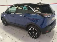 Usado Vauxhall Crossland Ultimate 130 CV (95 kW) 2023 Azul SUV