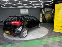 Used Kia Rio 84 HP (61 kW) 2012 Black Hatchback