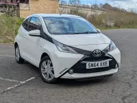 Used Toyota Aygo x-press 68 HP (50 kW) 2014 White Hatchback