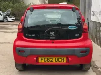 Used Peugeot 107 Active 68 HP (50 kW) 2012 Red Hatchback