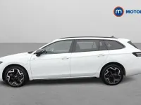 Used VW Passat R-line 272 HP (200 kW) 2025 White Estate