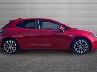 Used Toyota Corolla Design 122 HP (89 kW) 2019 Scarlet flare Hatchback