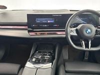 Used BMW 530e M Sport 295 HP (216 kW) 2025 White Estate