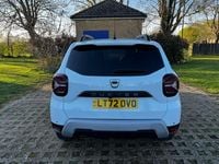 Used Dacia Duster Prestige 91 HP (66 kW) 2022 White SUV