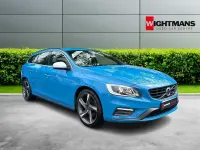 Used Volvo V60 R-Design 115 HP (84 kW) 2015 Blue Estate