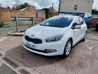 Used Kia Ceed 2015 White Hatchback