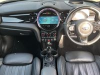 Used Mini John Cooper Works Hatch 228 HP (167 kW) 2022 Green Hatchback