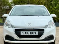 Second-hand Peugeot 208 Access 2016 Alb Hatchback