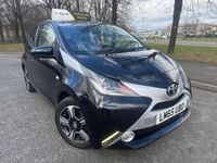 Used Toyota Aygo X-clusiv 69 HP (50 kW) 2015 Black Hatchback