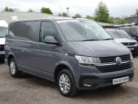 Usado VW Transporter Highline 2023 Gris Van