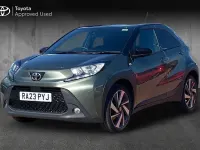 Used Toyota Aygo X 71 HP (52 kW) 2023 Cardamom green with black SUV