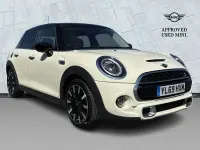 Used Mini Cooper S Exclusive 189 HP (139 kW) 2020 White Hatchback