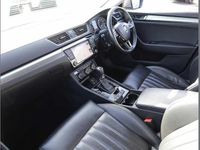 Used Skoda Superb SE L Executive 147 HP (108 kW) 2017 Business grey metallic Hatchback