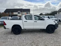 Używany Toyota HiLux Active 150 KM (110 kW) 2020 Biały Pickup