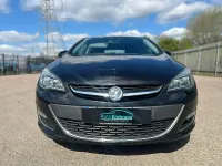 Used Vauxhall Astra SRi 115 HP (84 kW) 2015 Black Hatchback