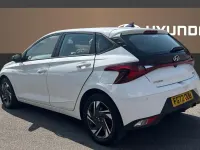 Used Hyundai i20 SE 101 HP (74 kW) 2022 White Hatchback