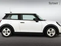 Used Mini Cooper Hatch 154 HP (113 kW) 2024 White Hatchback