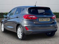 Begagnad Ford Fiesta Titanium 2017 Grå Halvkombi